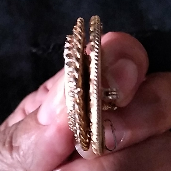 HOBE VINTAGE CAMEO SIGNED RHINESTONES BROOCH/NECKLACE - Picture 7 of 14